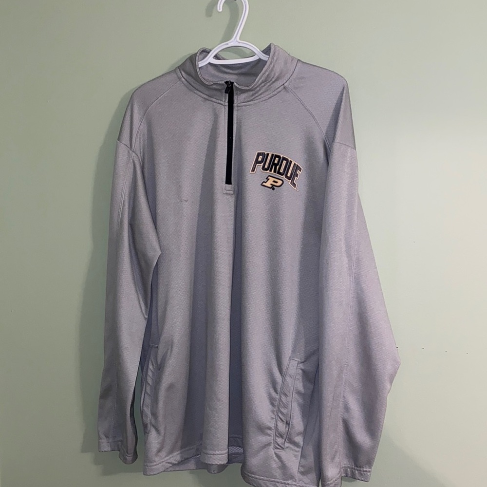 5/$25 Purdue vintage champion athletic quarter zip with pockets. Small stain 2x